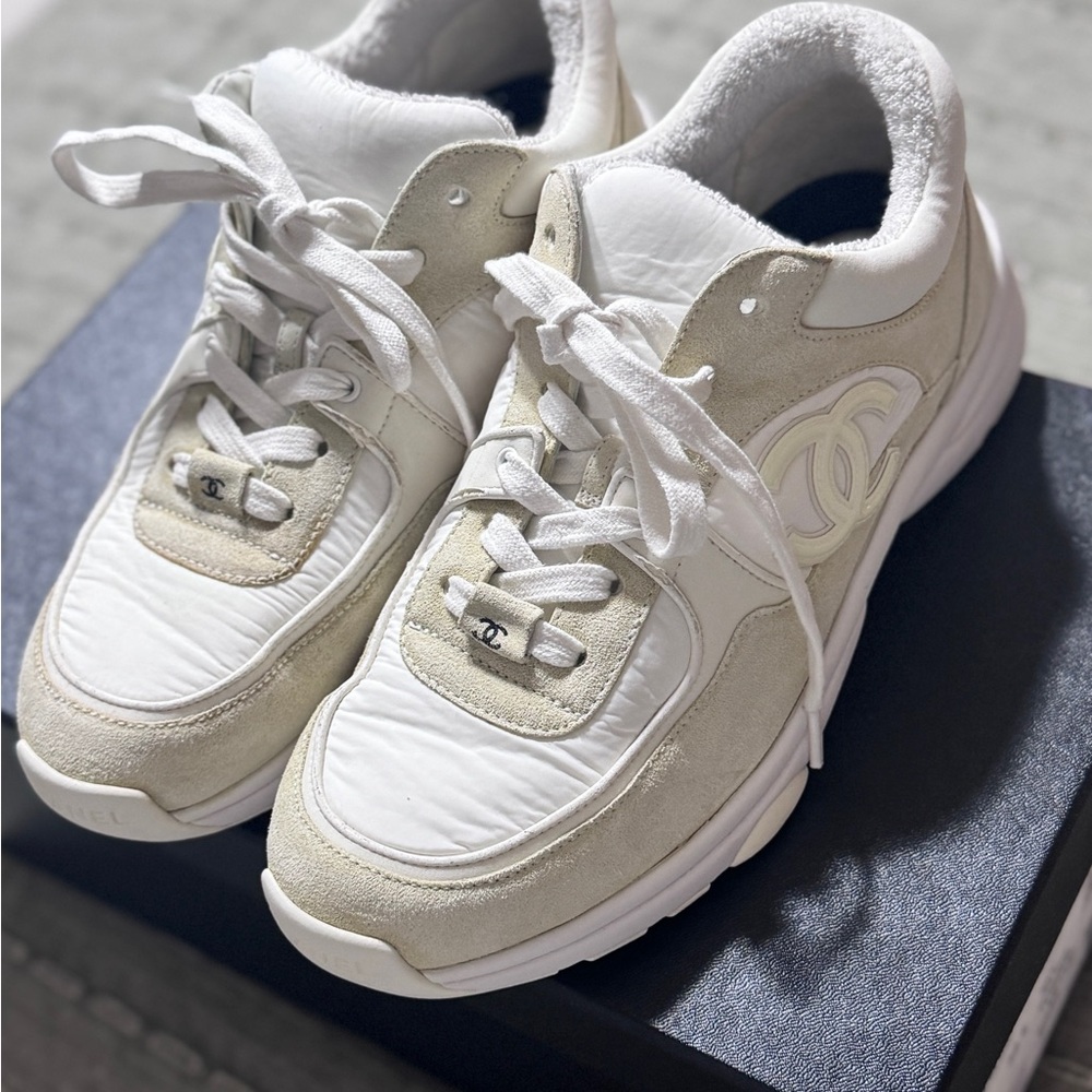 Authentic CHANEL White and Cream Sneakers - Picture 5 of 9